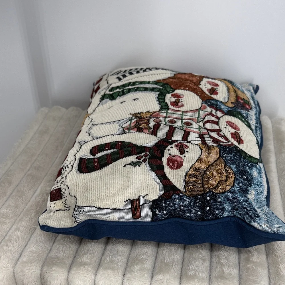 Vintage Snowman Family tapestry accent pillow Holiday Christmas Decor 17” x 12”